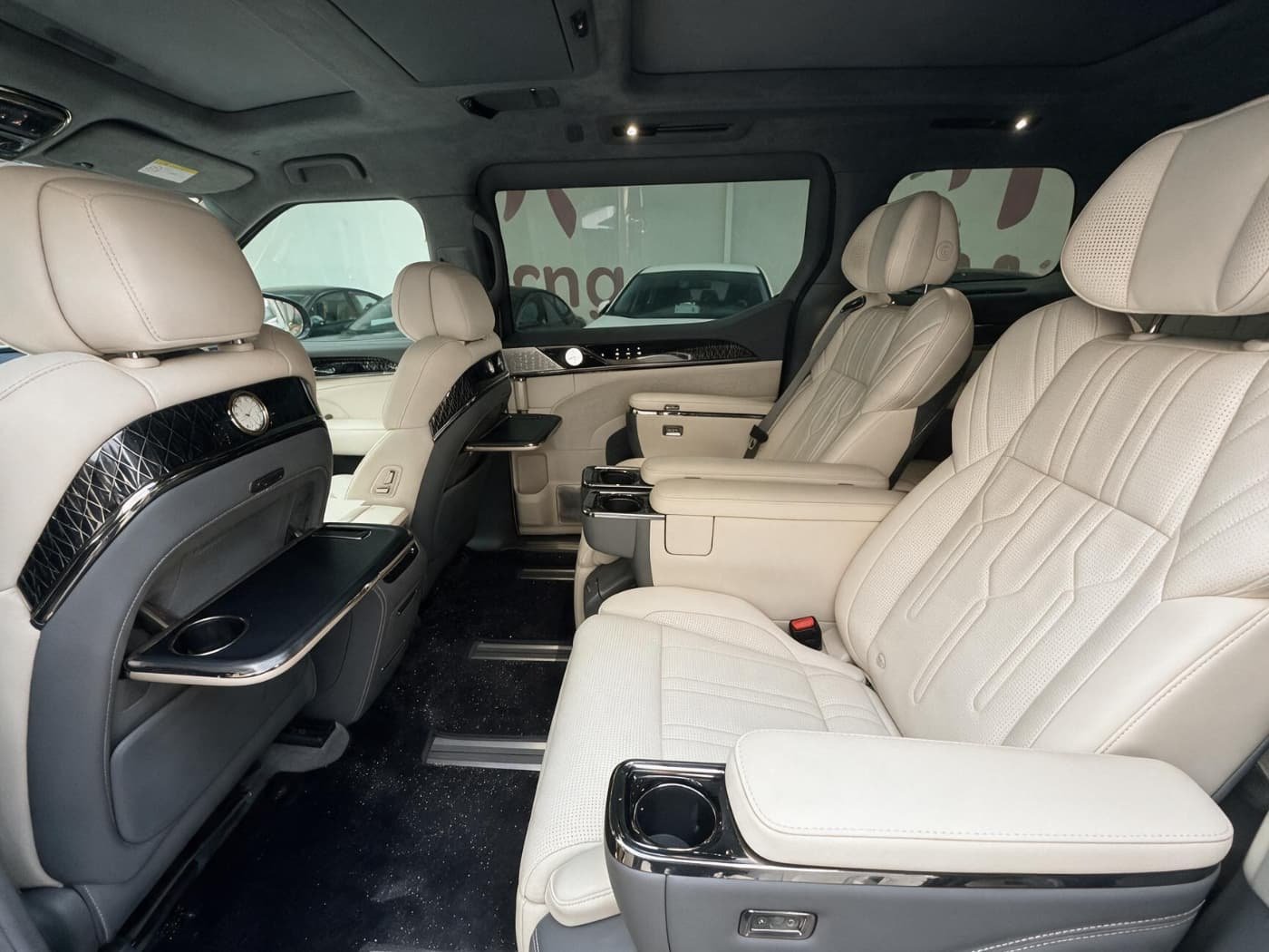 SinoGo vehicle interior 4